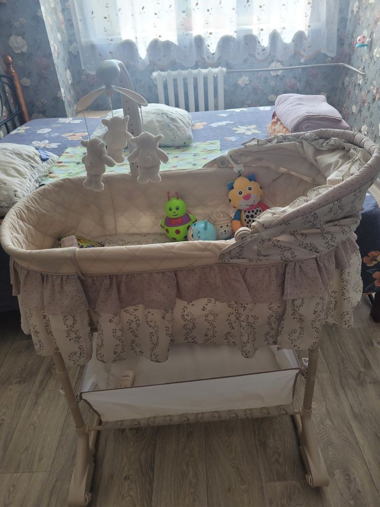 Продам люльку-кровать
