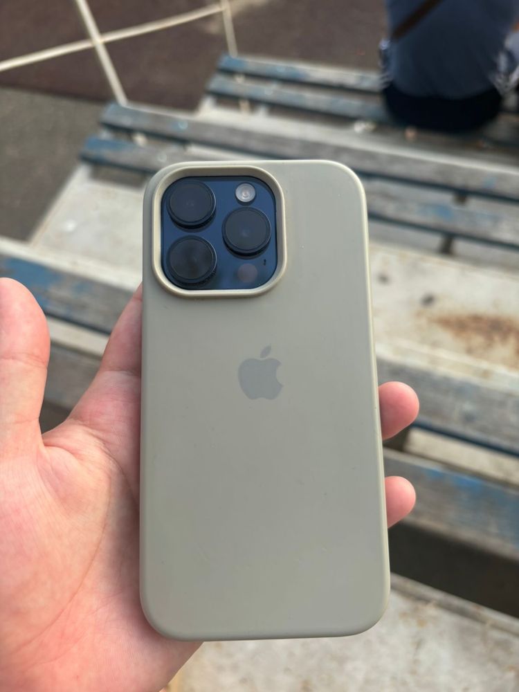 Iphone 15pro 128г