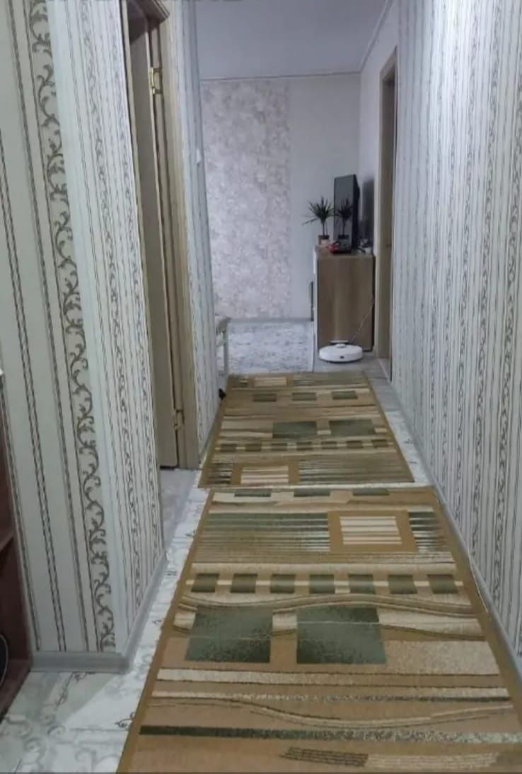 В продаже 3 комнатная  квартира  район Борки.