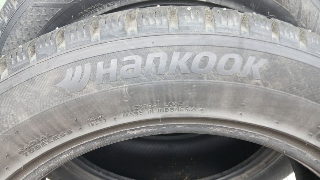 Комплект зим. резин б/у 225×55×18, фирмы "Hankook".
