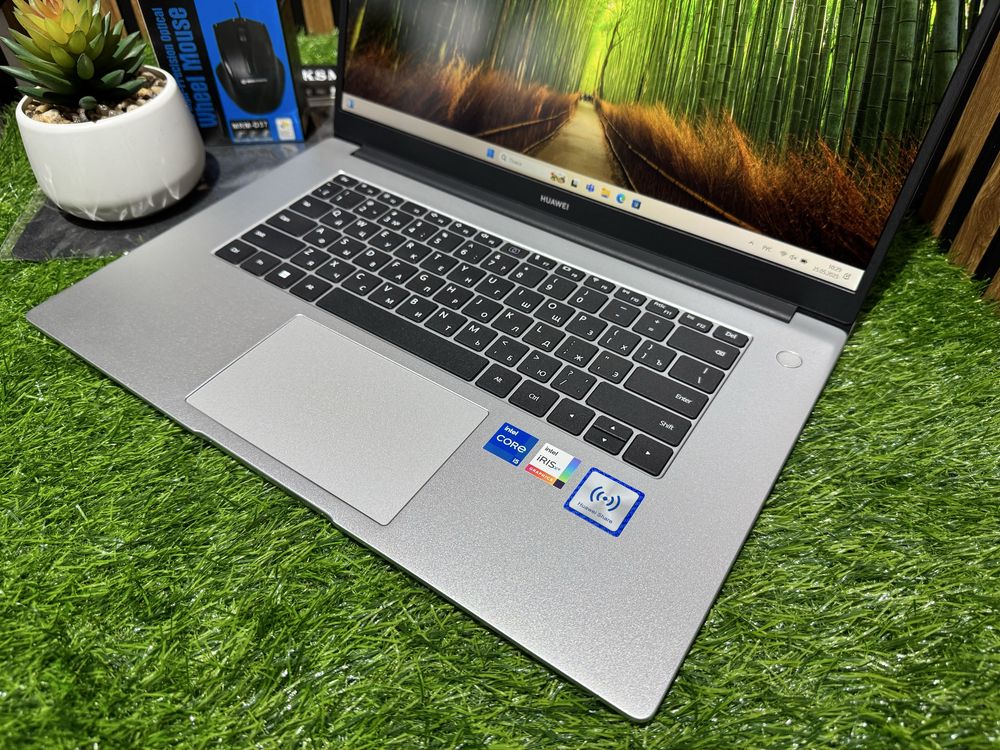 Ноутбук Huawei MateBook D15 Core i5-1135G7/8GB/SSD512/Iris Xe Graphics