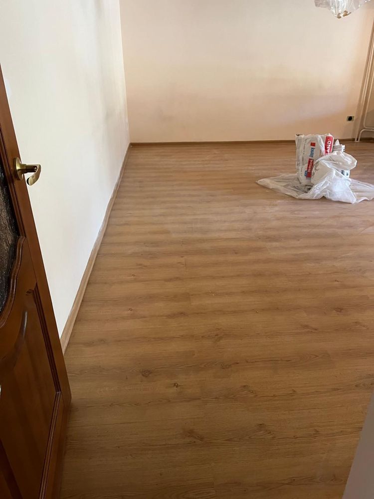 Продается ламинат