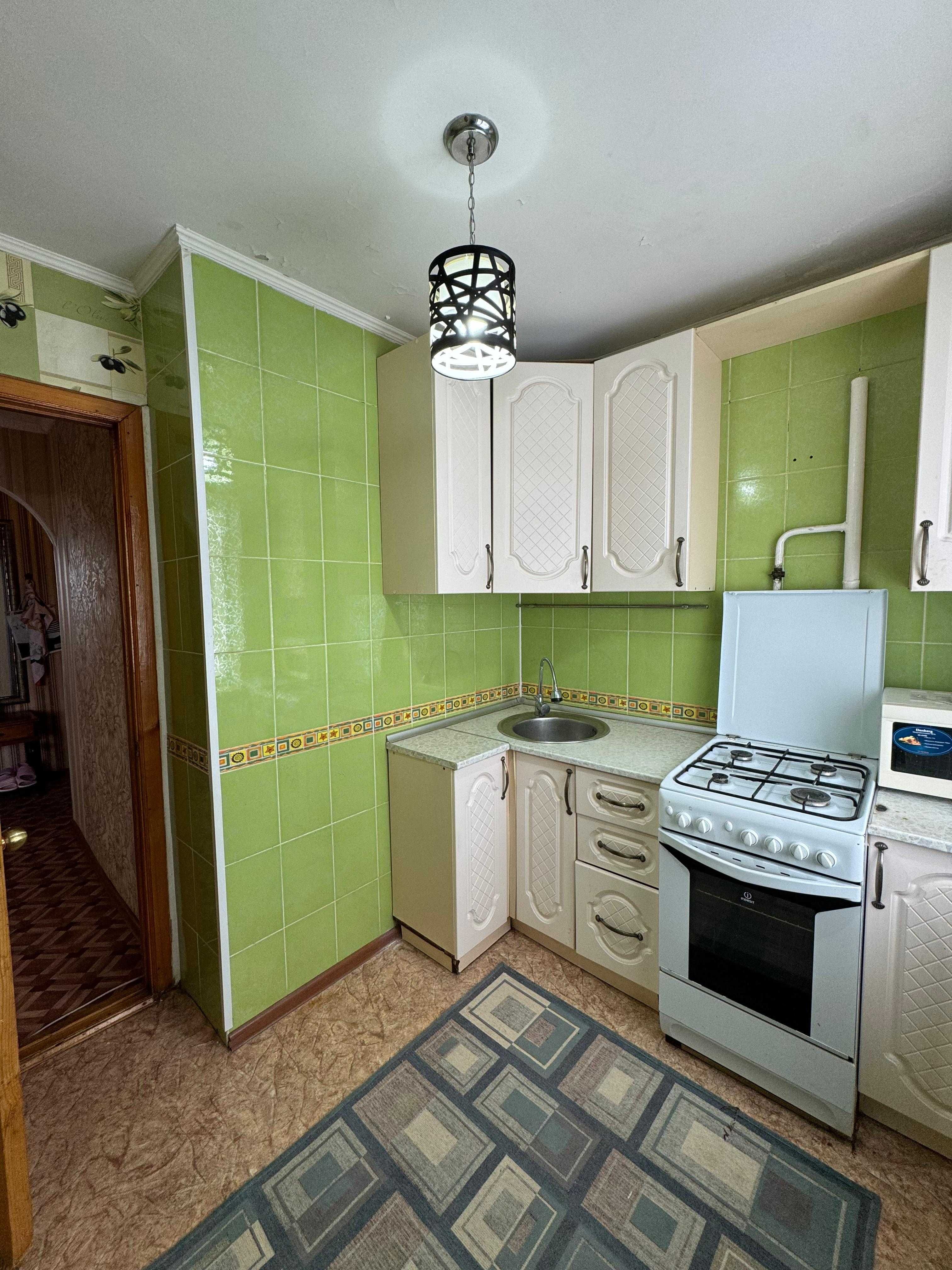 Продам 2 комн квартиру по ул Скулкина 23