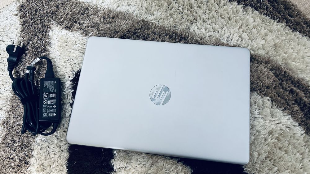 Ноутбук HP Core i3-11th/16GB/512GB SSD/Видеокарта 8GB