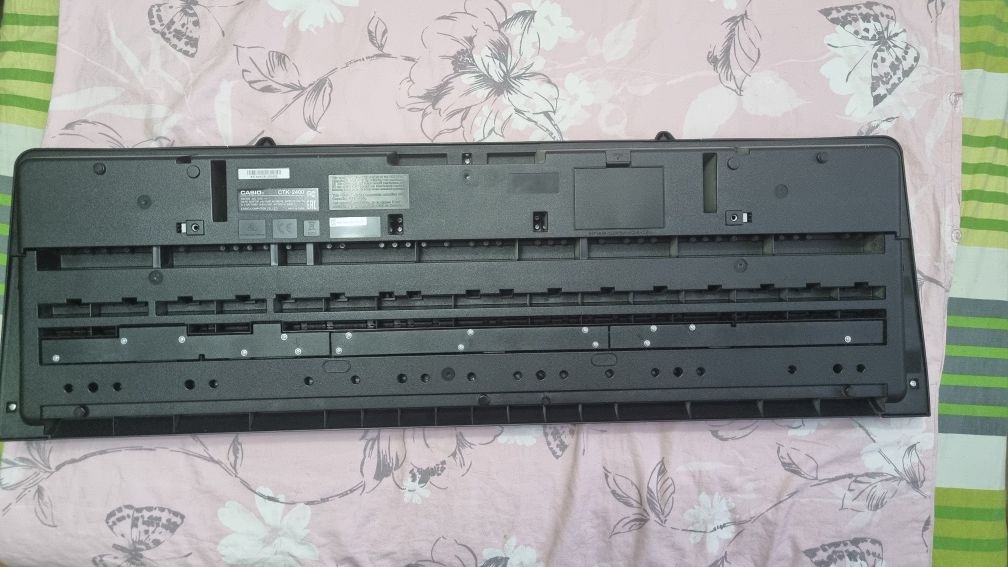 Синтезатор Casio