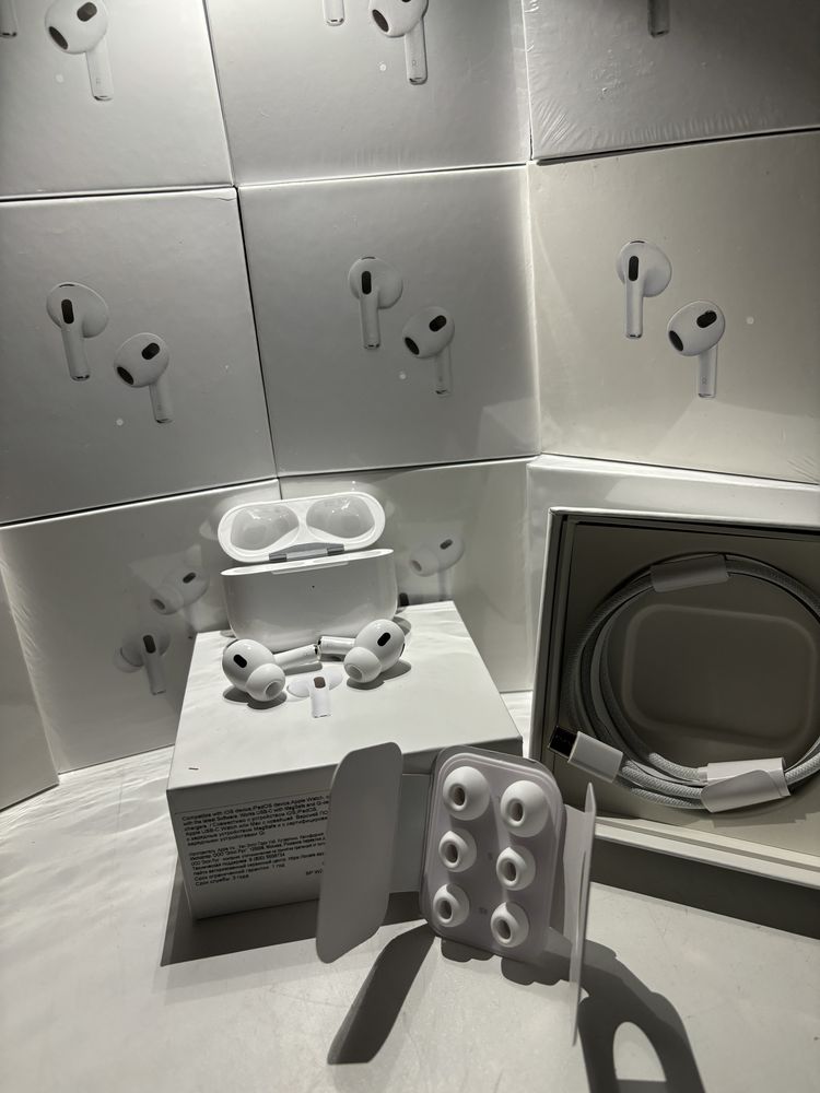 airpods премиум + чехол