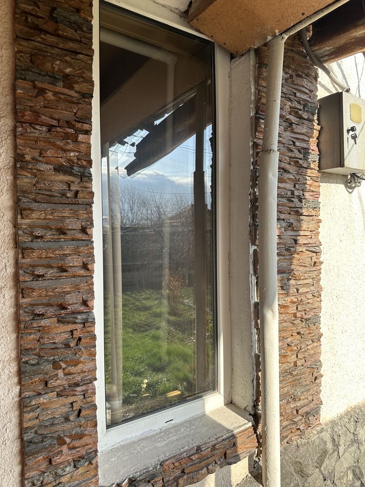Продам 2 окны , размером 145х63