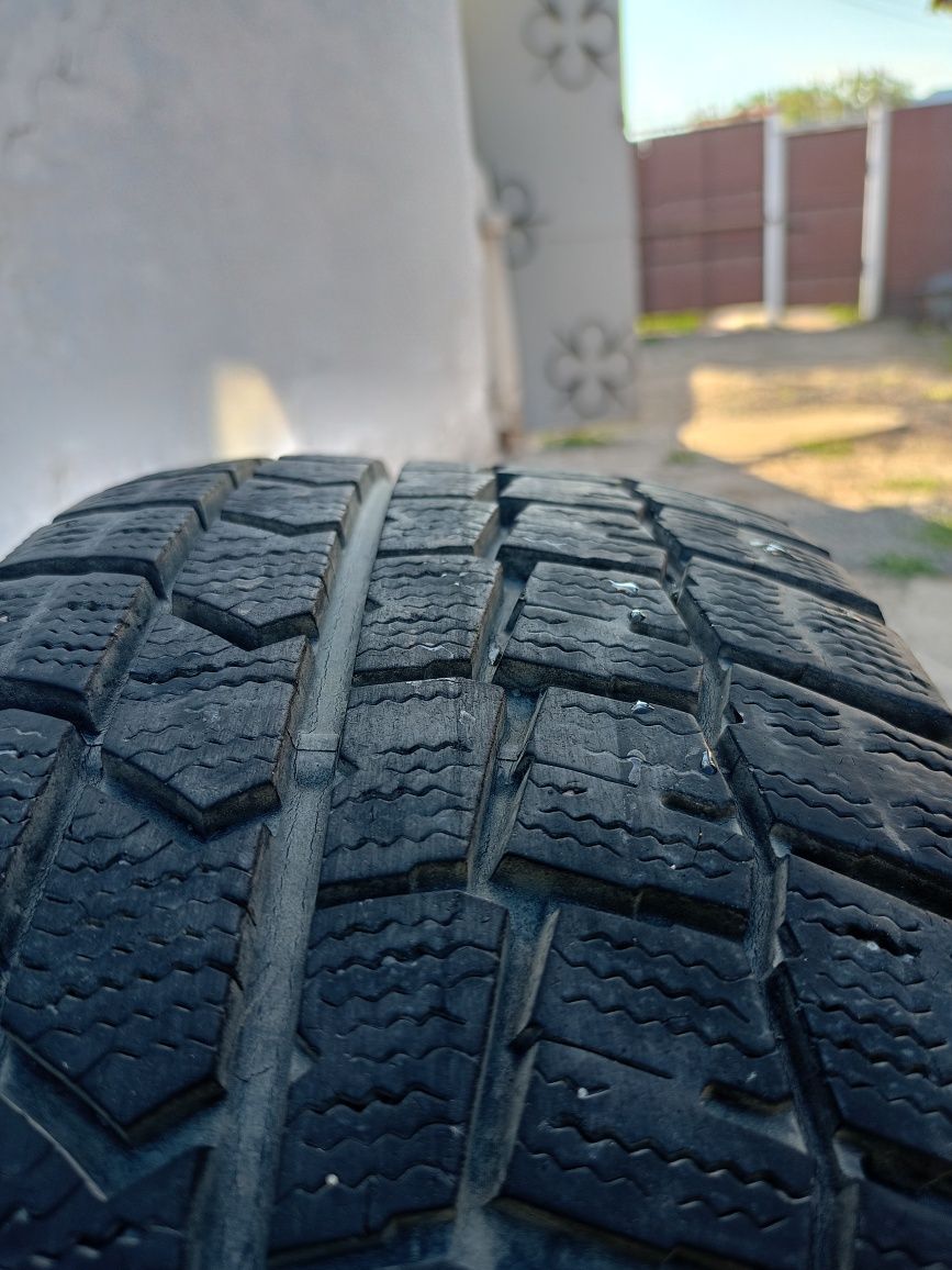 DUNLOP зима  195/65/15