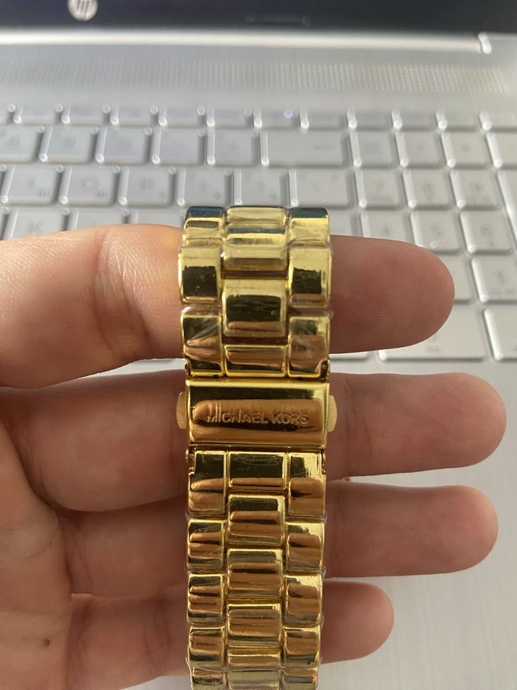 Часы Michael Kors