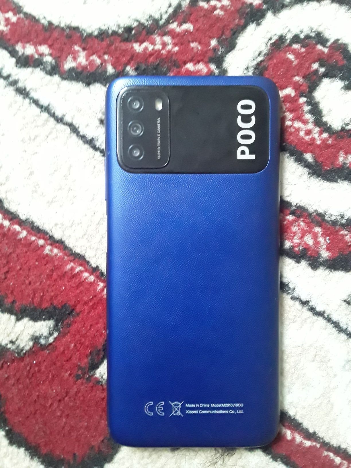 Продам телефон  Poco