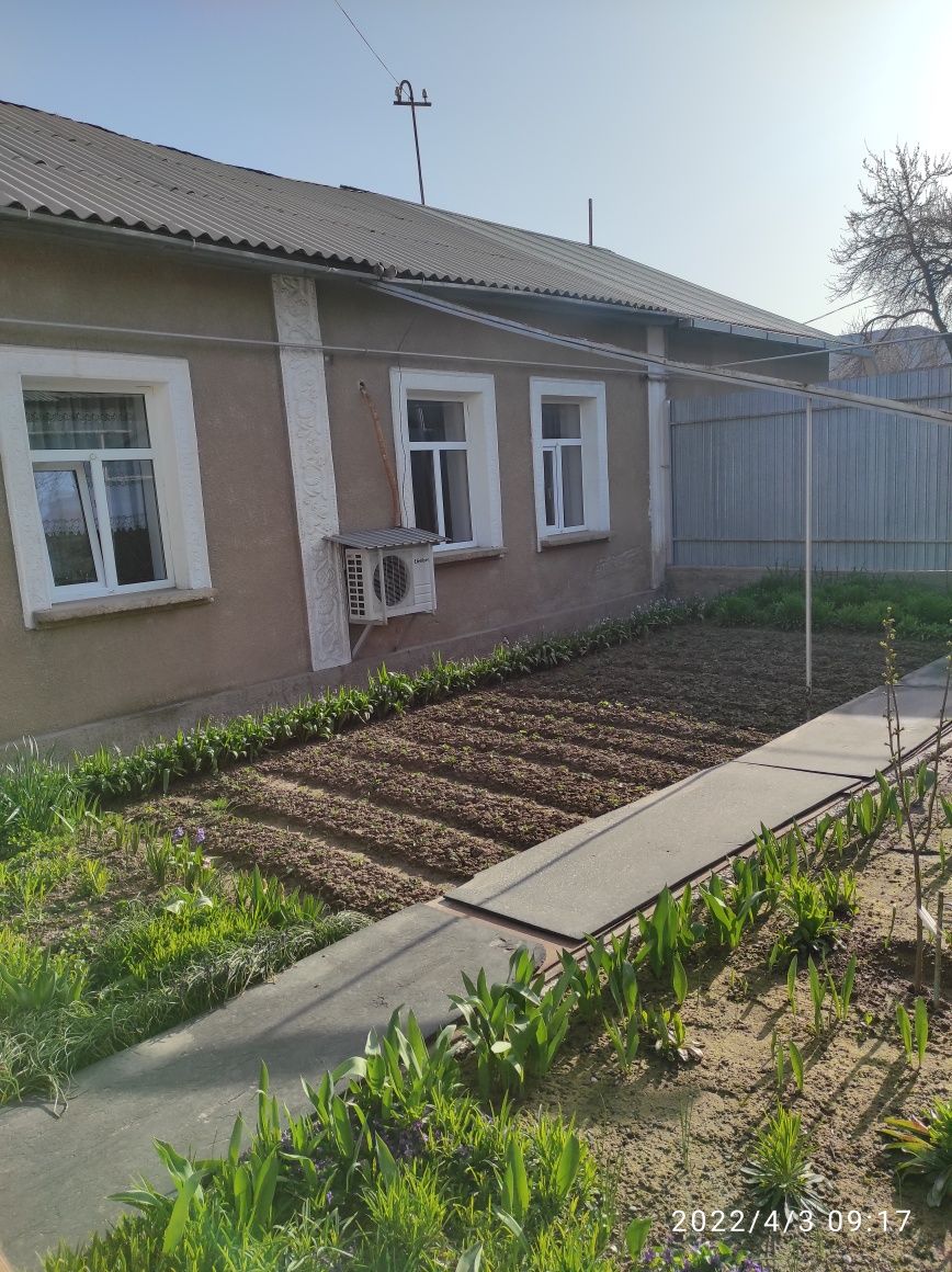 Продается дом в районе клиники ,,Орымбаева,,.