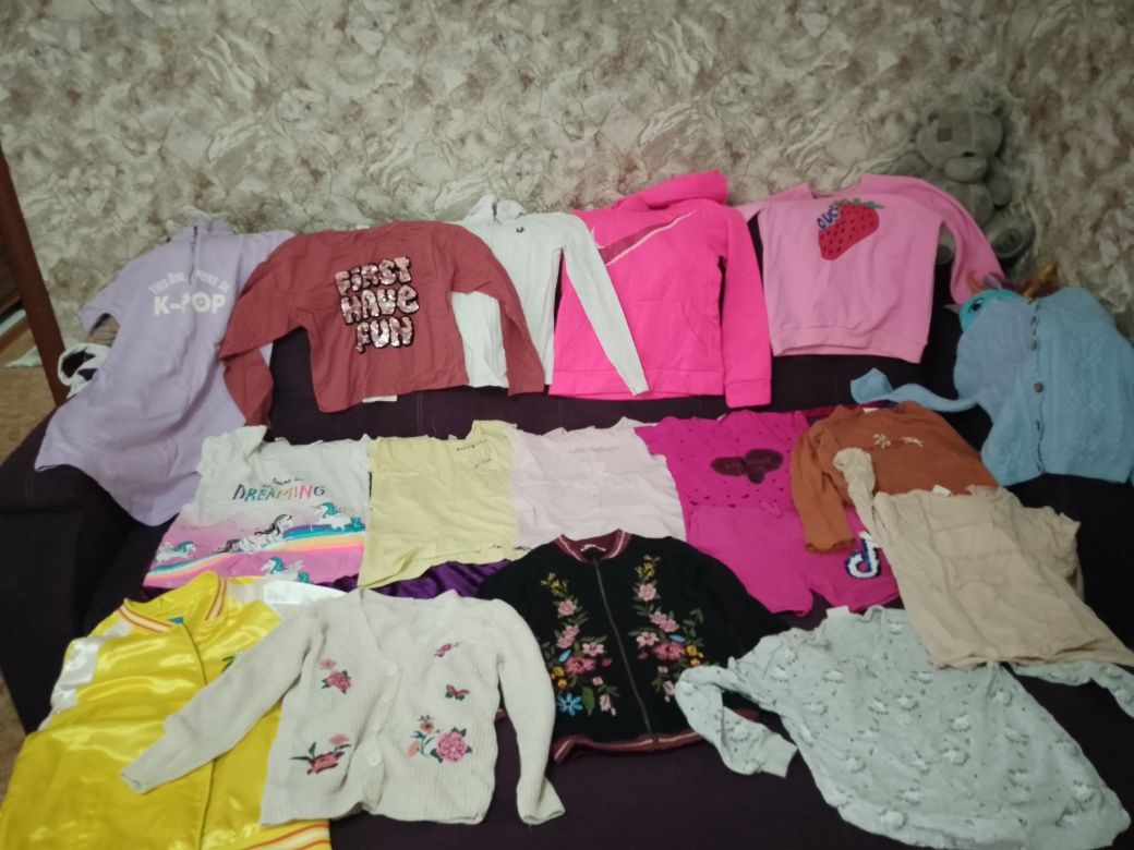 Продам б/у одежды для девочек