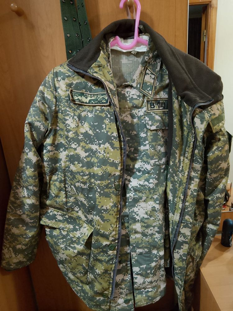 Продам полный комплект военной формы