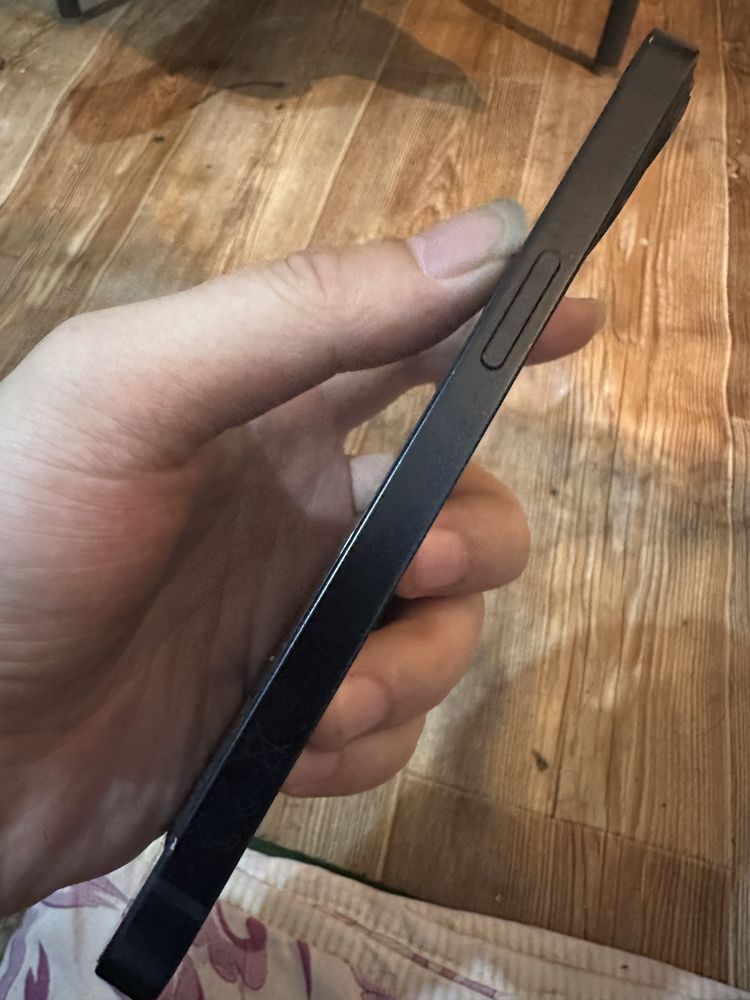 iphone13 128G все работаиет скаропка