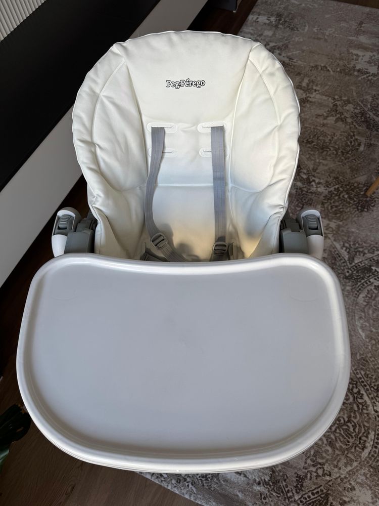 Стульчик для кормления Peg Perego Tatamia