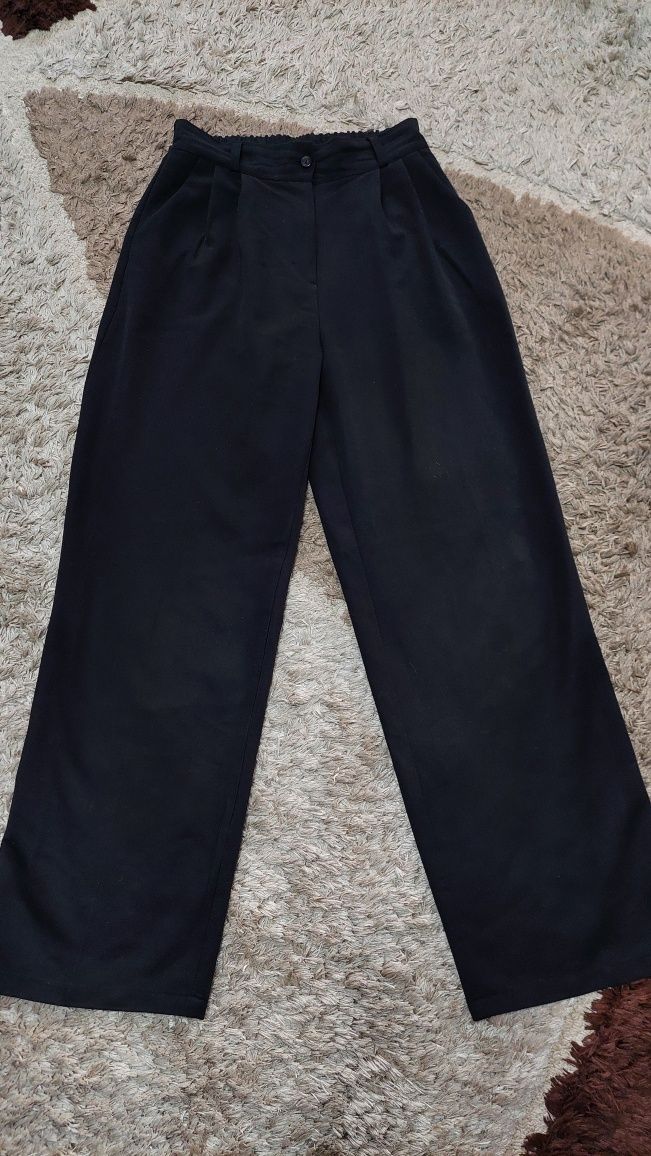 Продам брюки 46р
