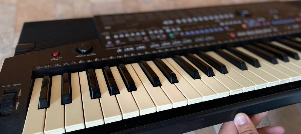Синтезатор YAMAHA PSR510