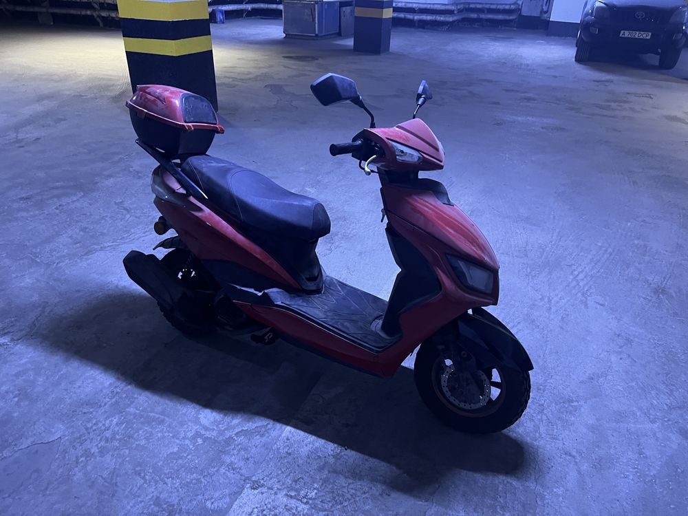 Мопед М8 куб 150