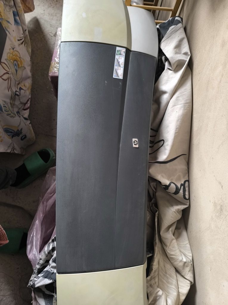 Продам плоттеры HP Designjet
