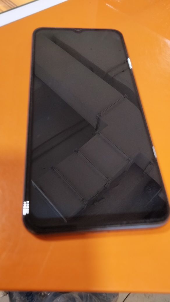 Продаю б/у 100% оригинал дисплей на Xiaomi Mi 10 Lite 5G