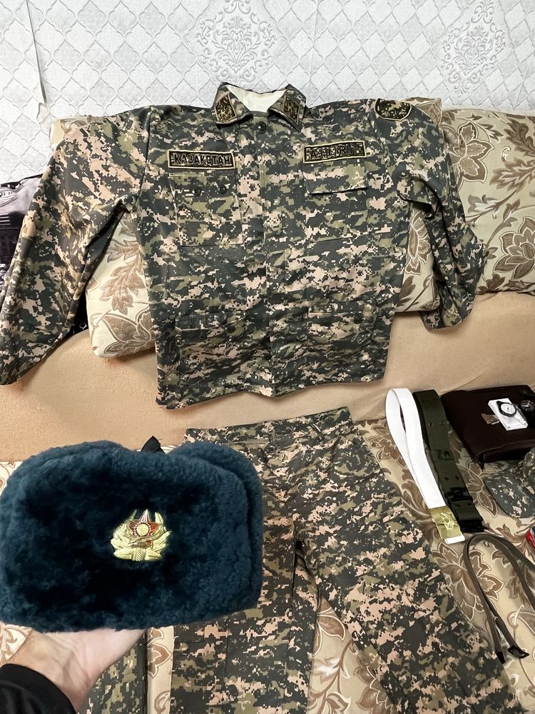 Военная форма/на военную кафедру полный комплект