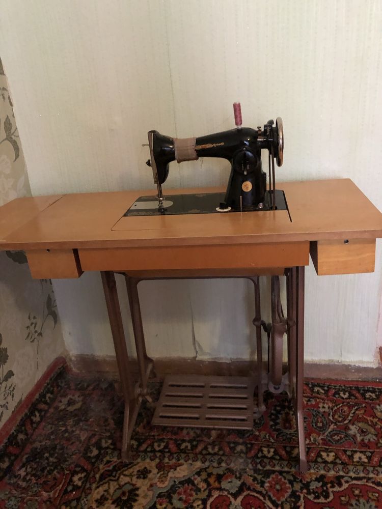 Продам отрезы тканей,хорошего качества от 2500т.