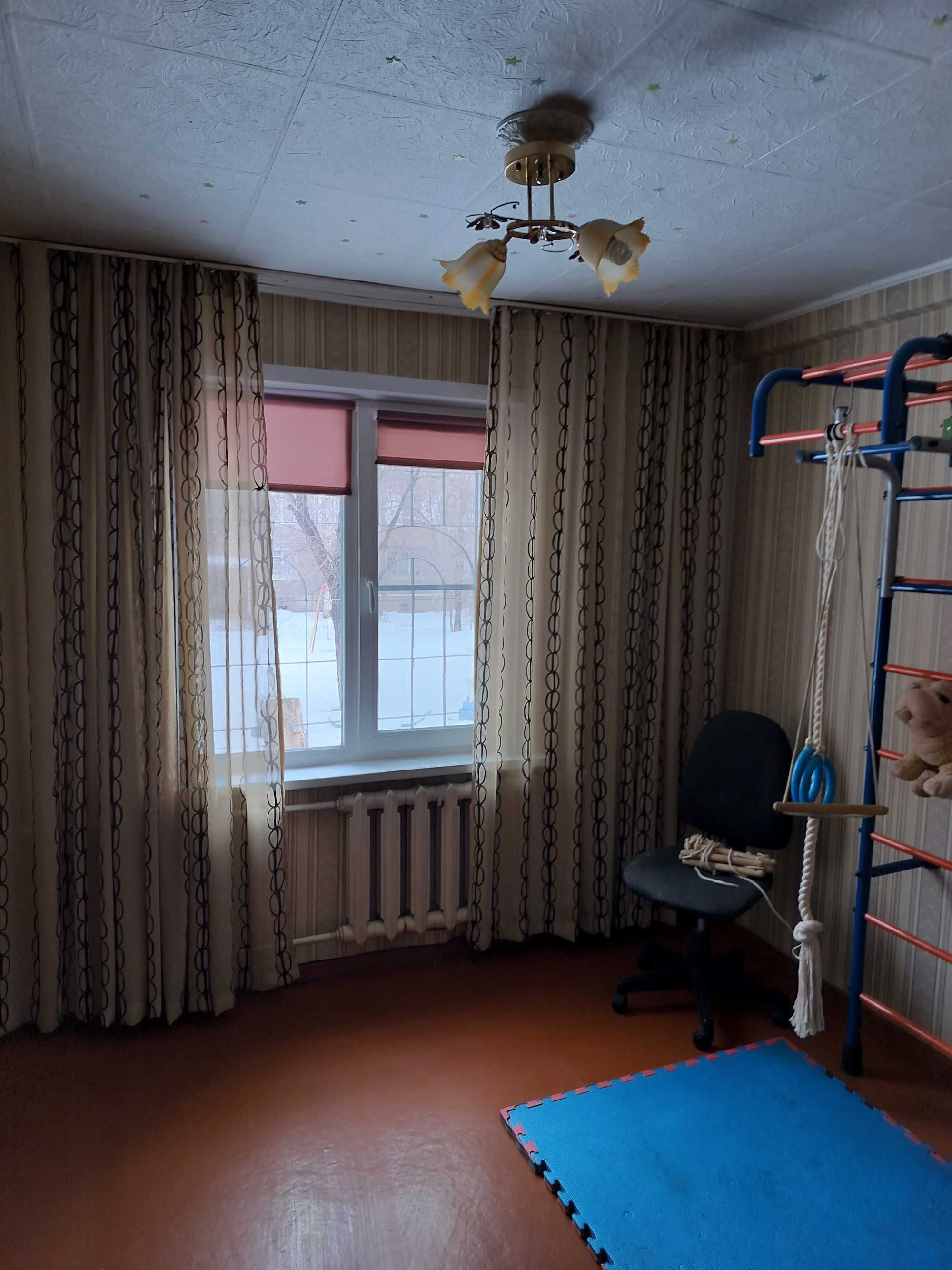 3х комнатная квартира район КШТ, Утепова,23