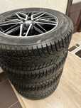 Продам комплект зимней резины с дисками Roadmarch 235/60R18.
