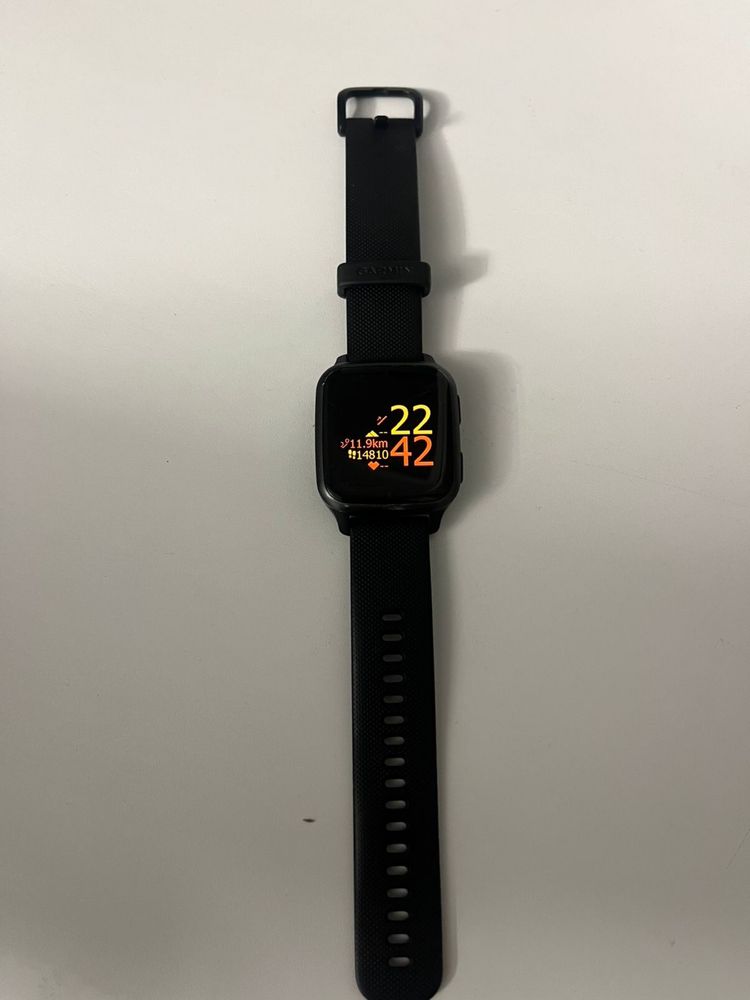Продам часы  Garmin Venu SQ2