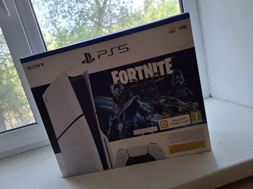 Продам Sony PlayStation 5