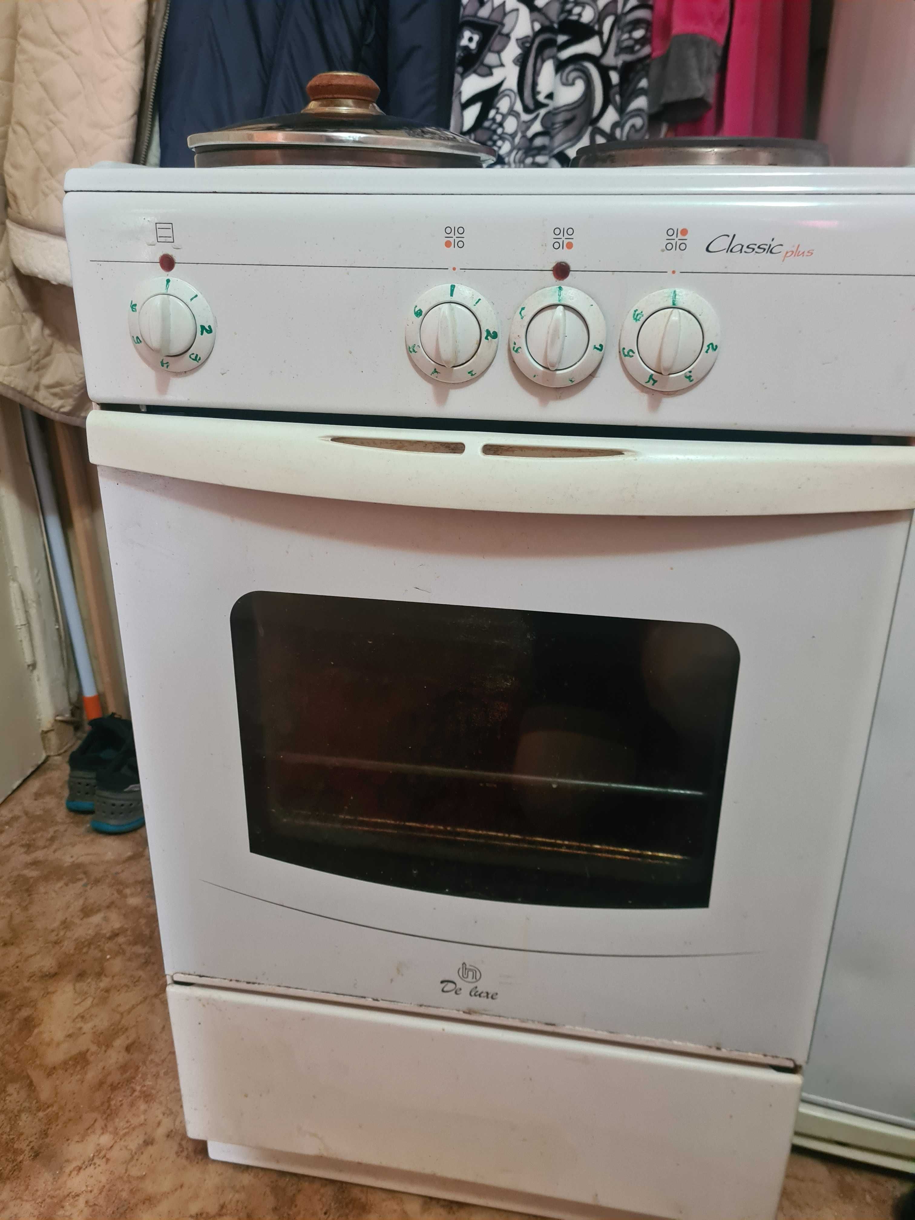 Продам плиту электрическую