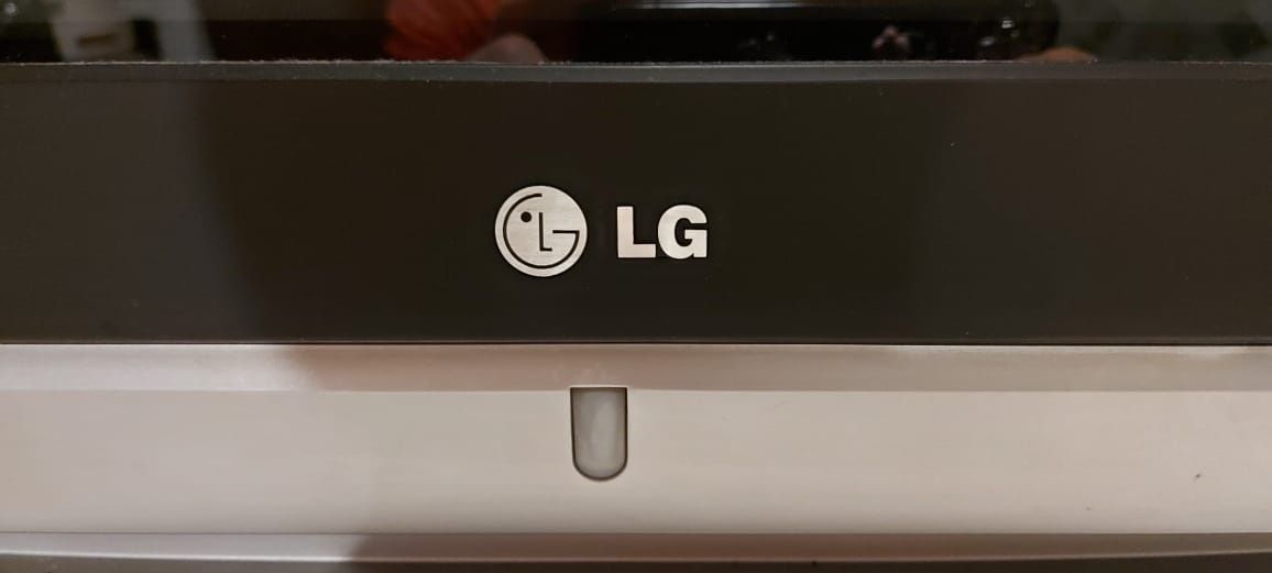 Отличный Телевизор LG