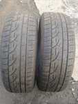 Шины 235/65 R17 - "Hankook Winter IСept EVO" (Венгрия), всесезонные.