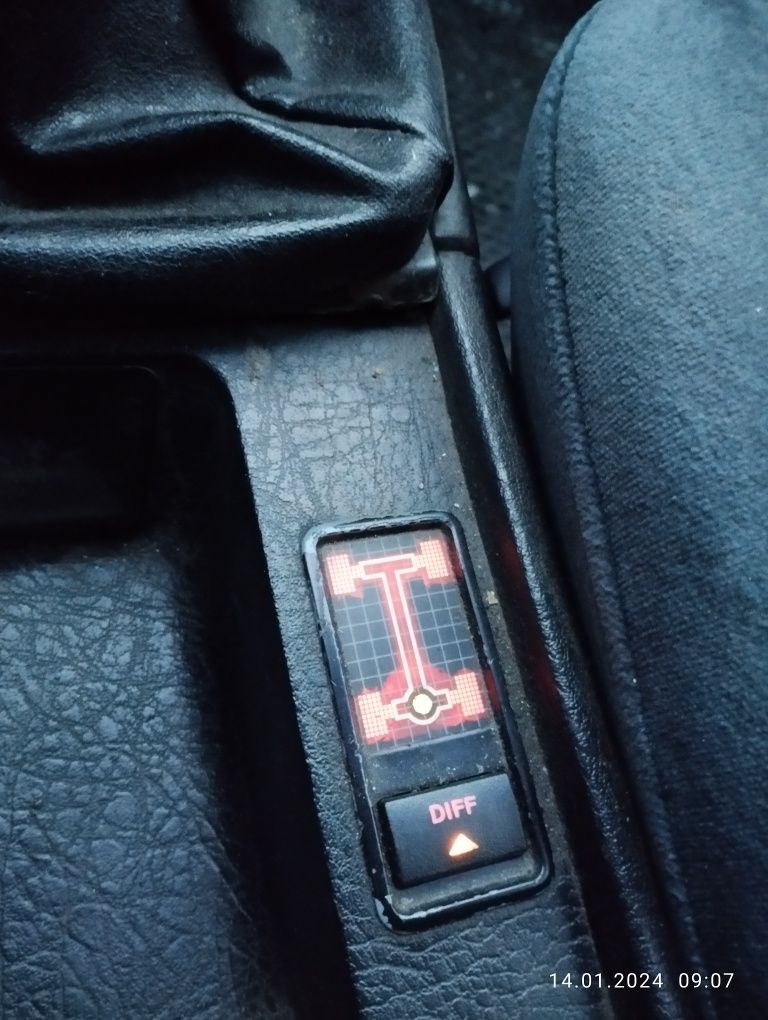 Ауди 100 с3 кватро