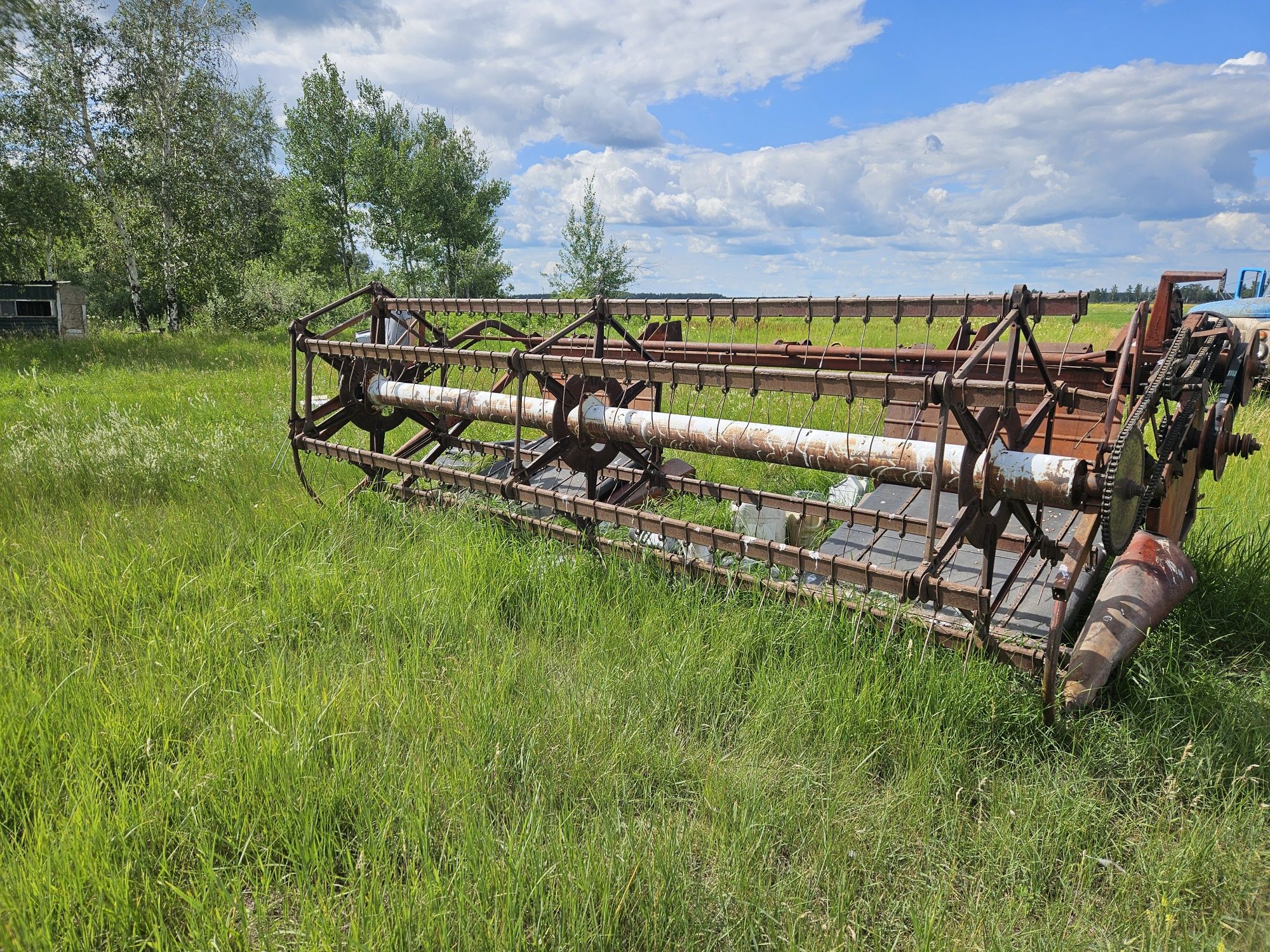 Продам кпс 5б с двумя жатками 4м и 6м, косилка, комбайн,  самоходная