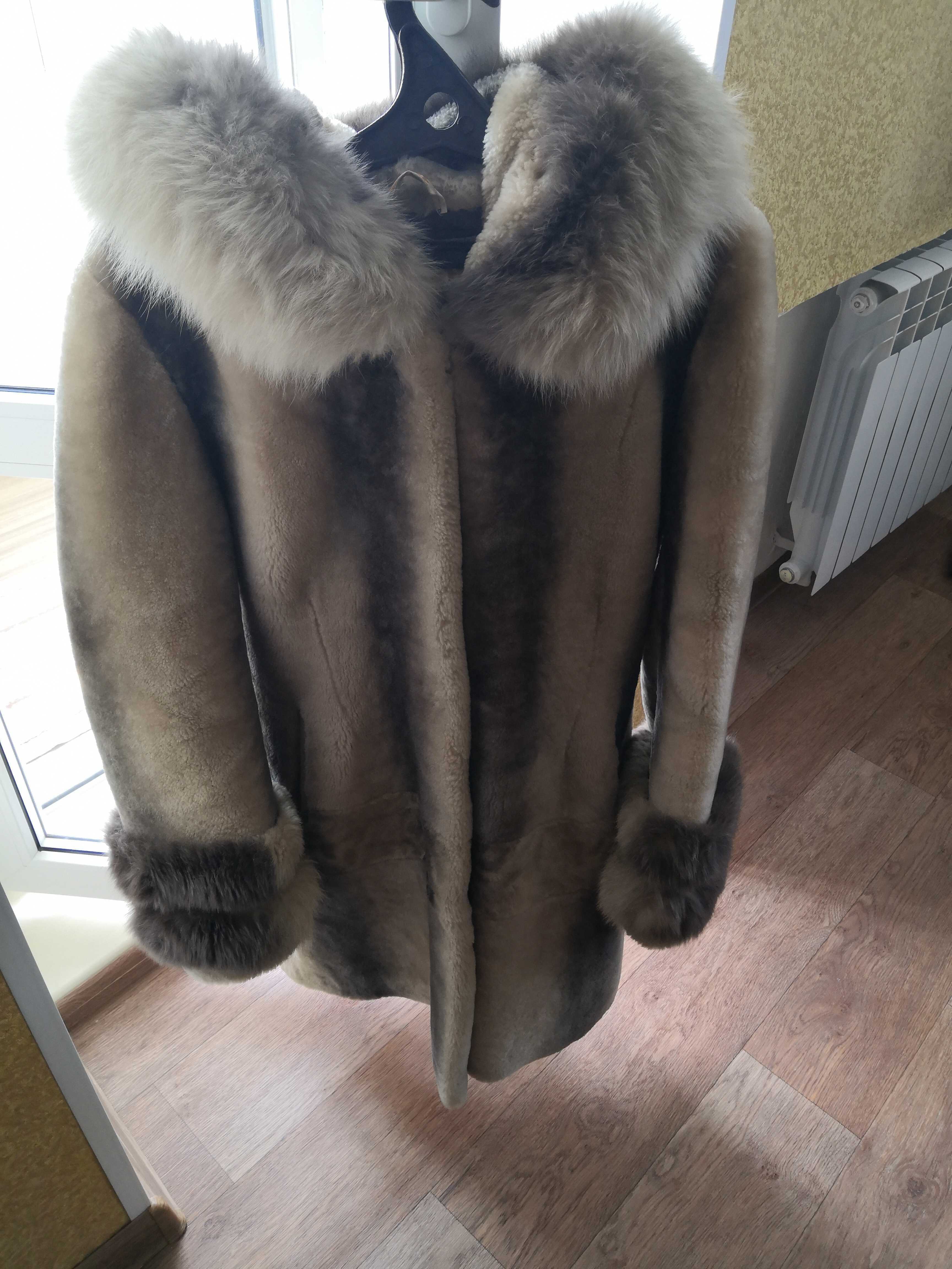 Продам шубу из мутона