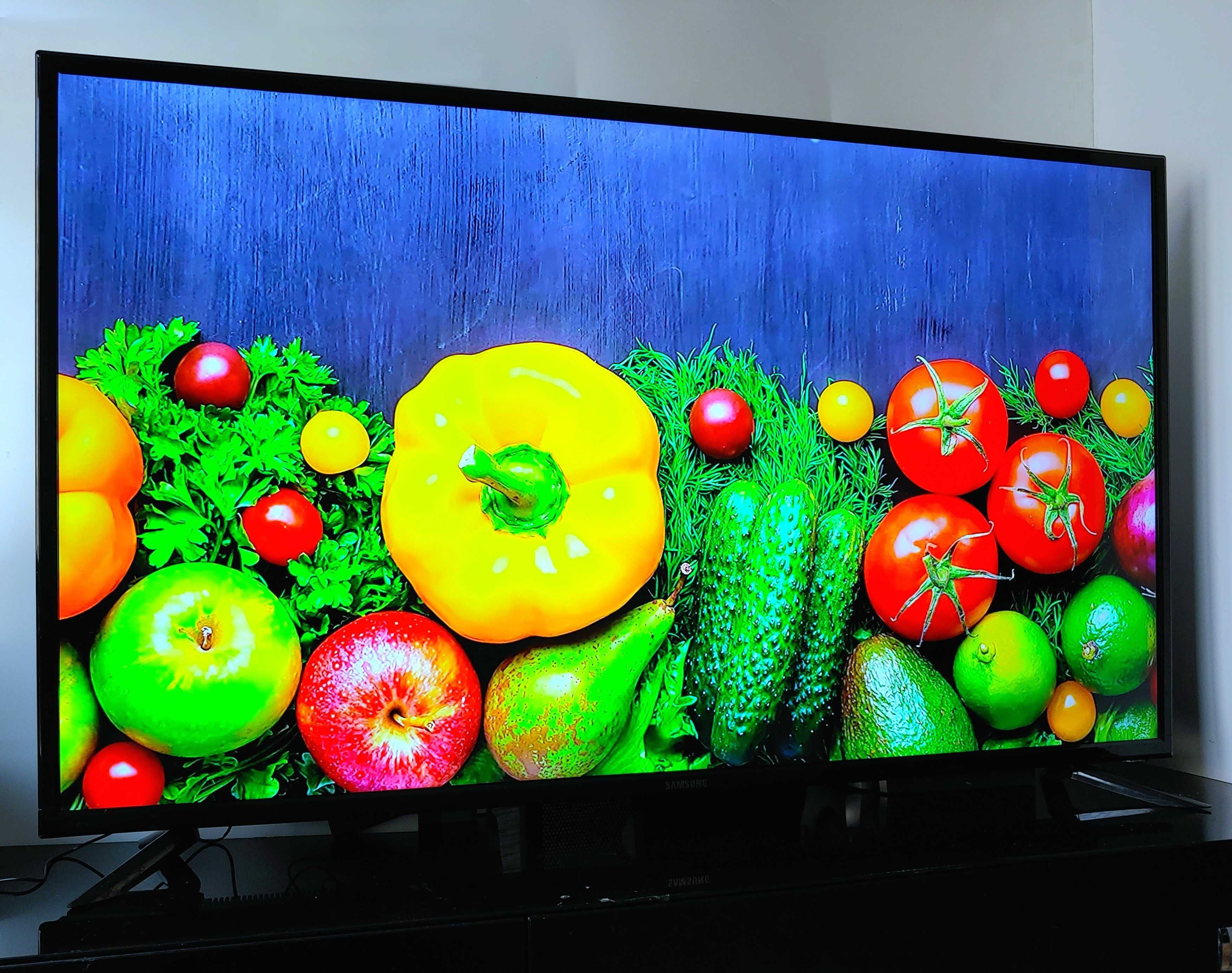 Продам Большой смарт телевизор, Smart TV Samsung с диагональю 140 см