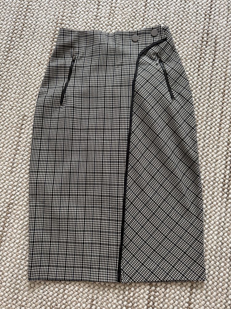 Юбка бренда Зара (Zara)