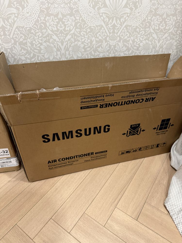 Продам кондиционер Samsung AR09TXHQASINUA/XUA