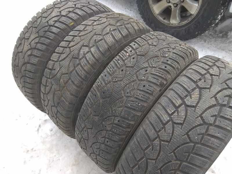 Шины 195/65 R15, зимние.
