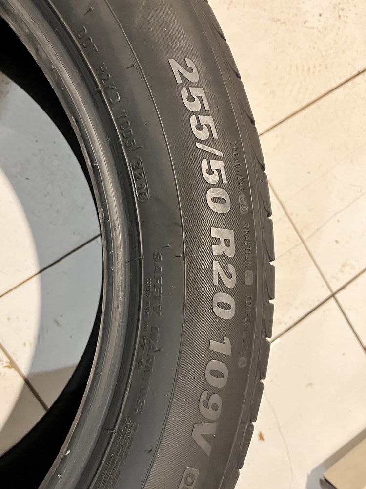 1 покрышка Kumho 255/50/20