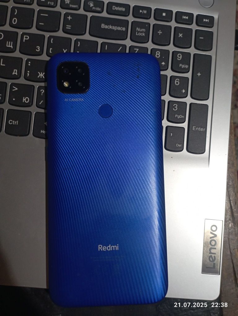 Продам  телефон Redmi9C