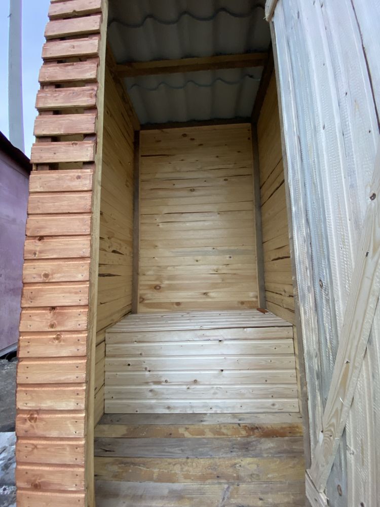 Продам дачный туалет