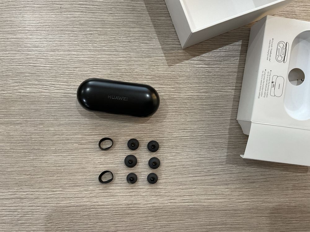 Беспроводные наушники Huawei Freebuds Lite