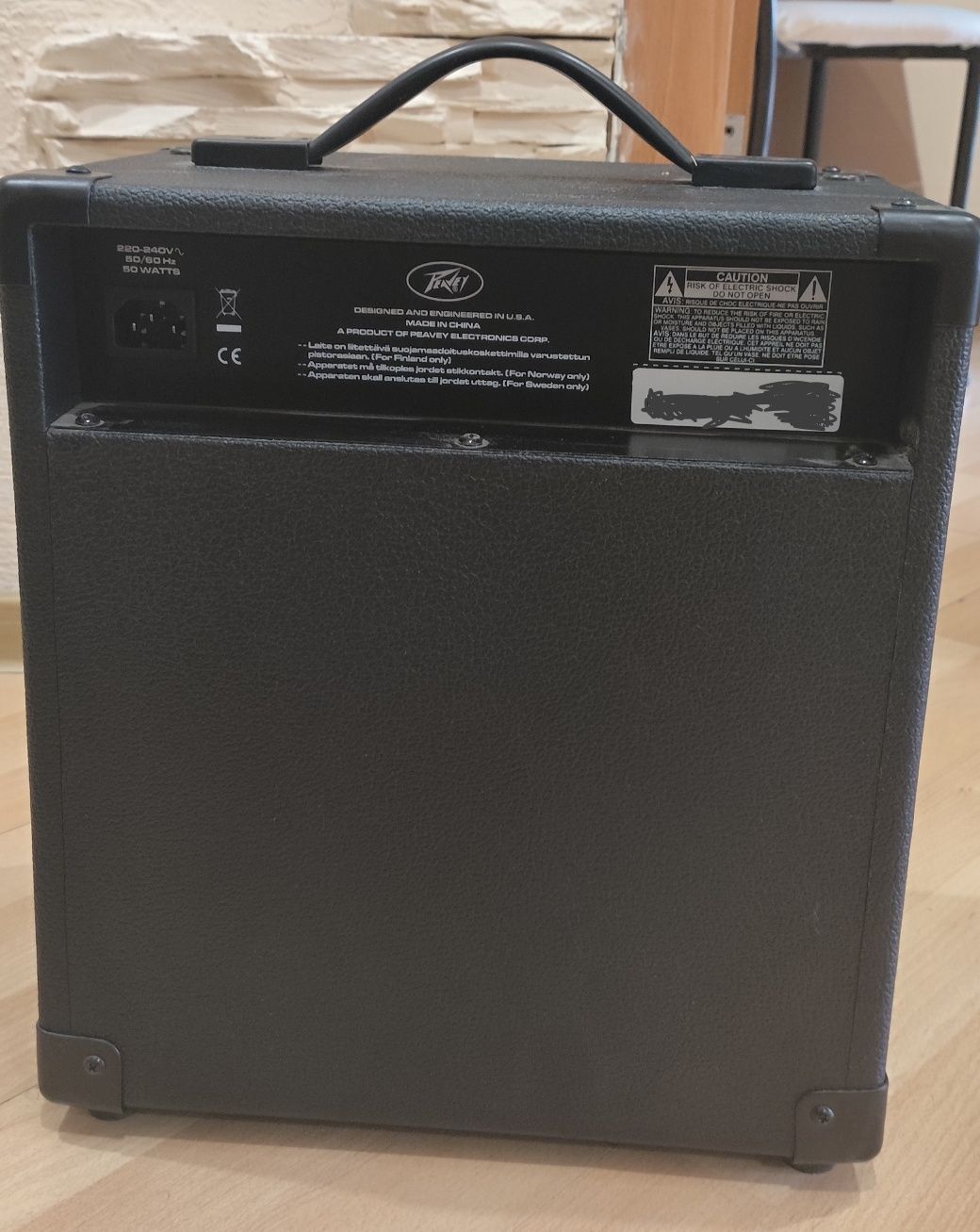 Комбоустлитель для бас гитары Peavey MAX 158