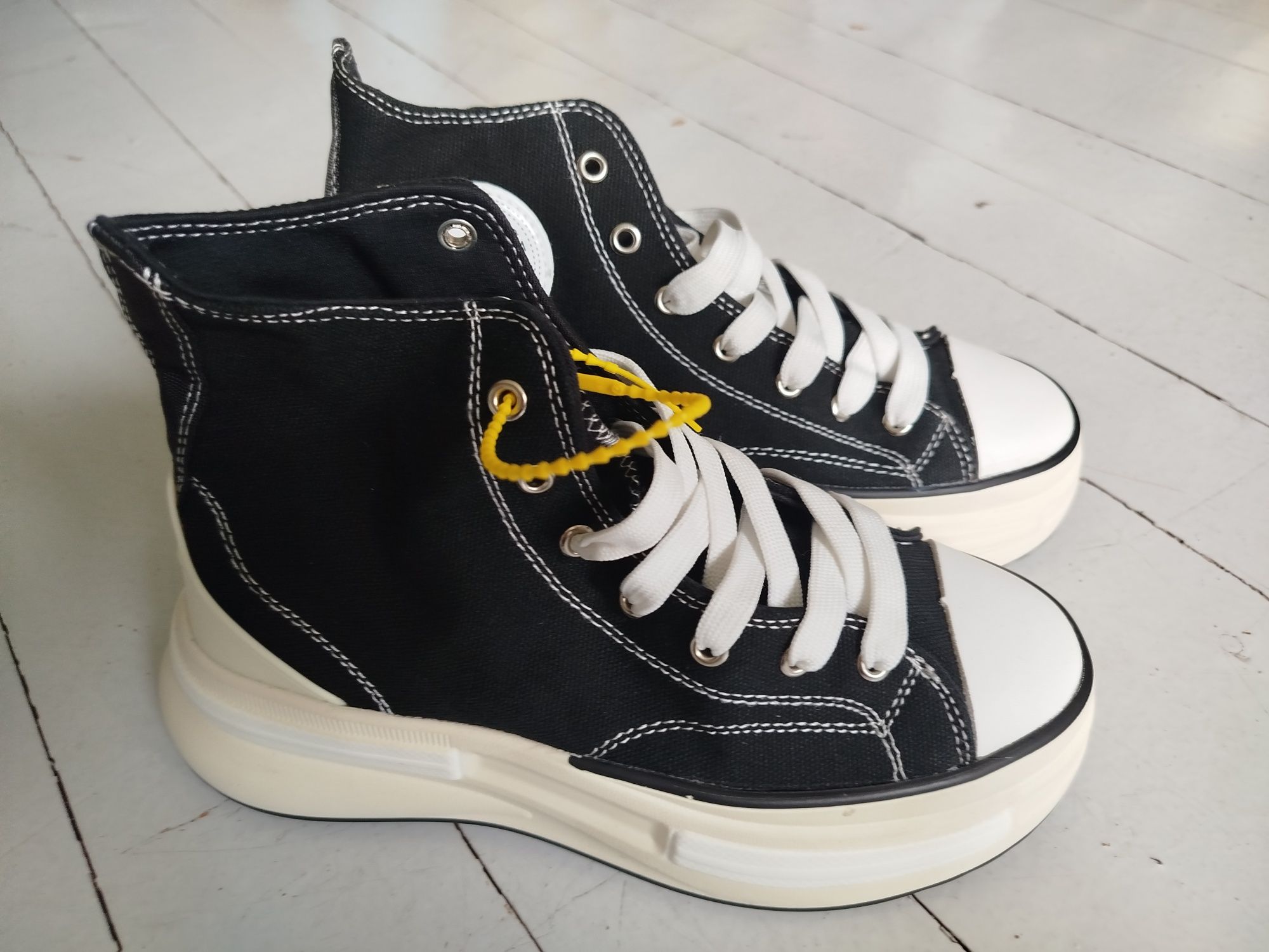 Новые кеды Converse