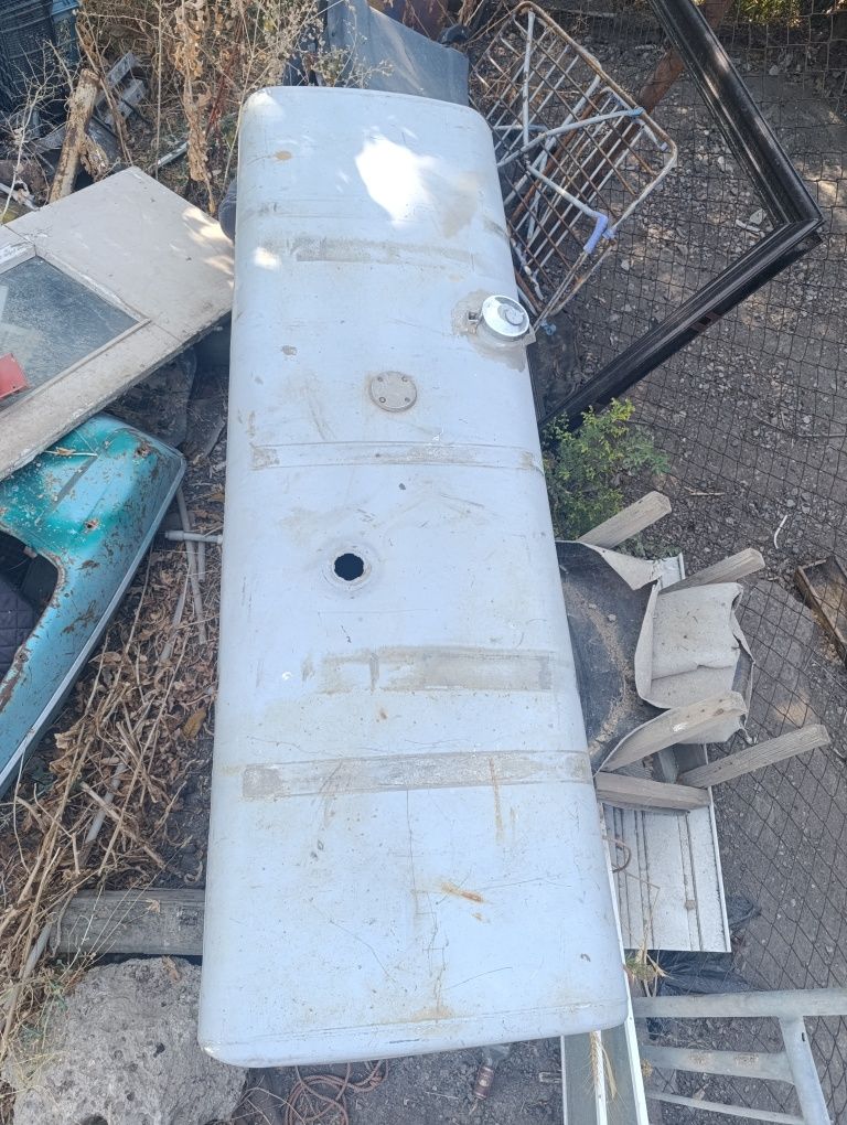 Бензобак 800 л цена договорная