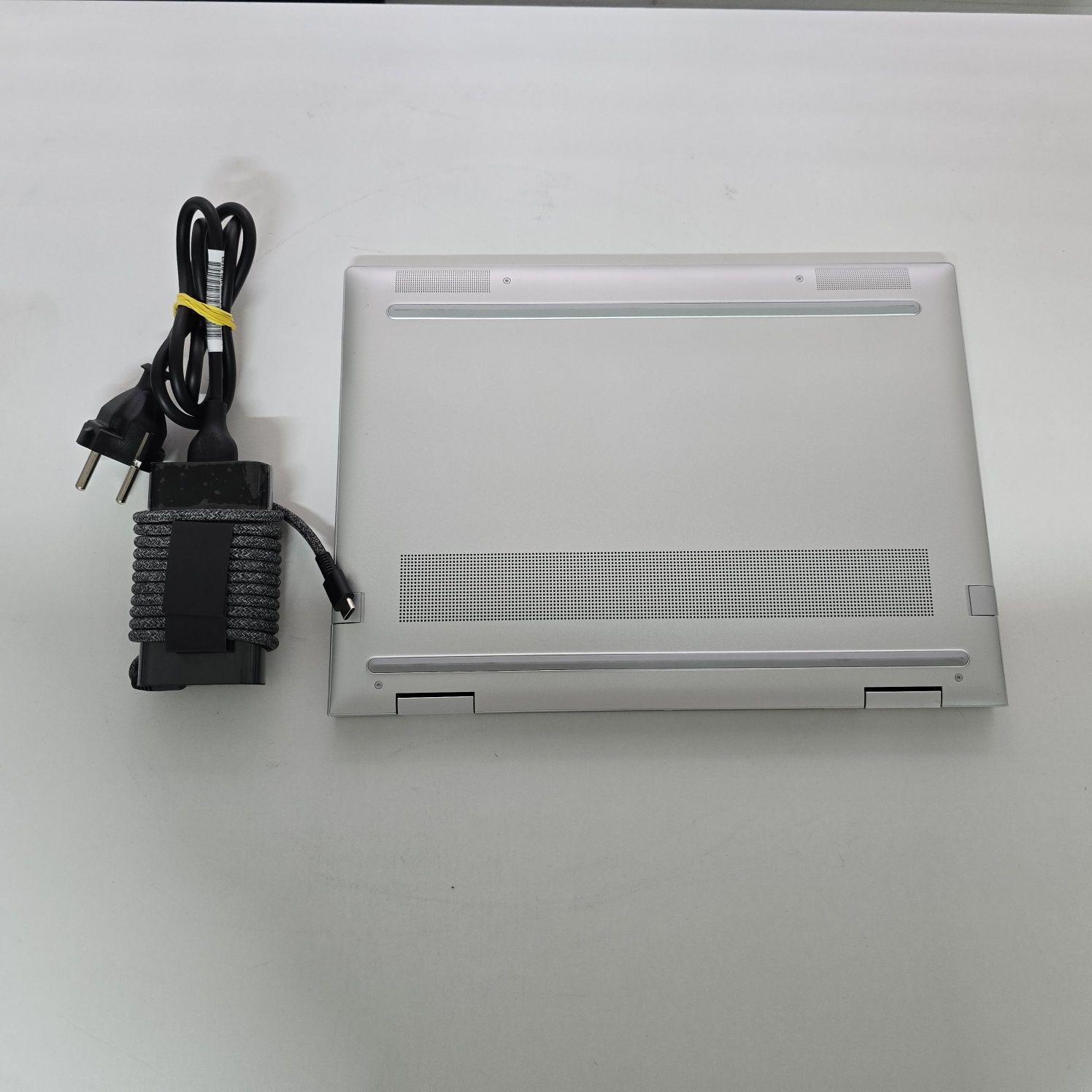 Ноутбук HP Envy x360