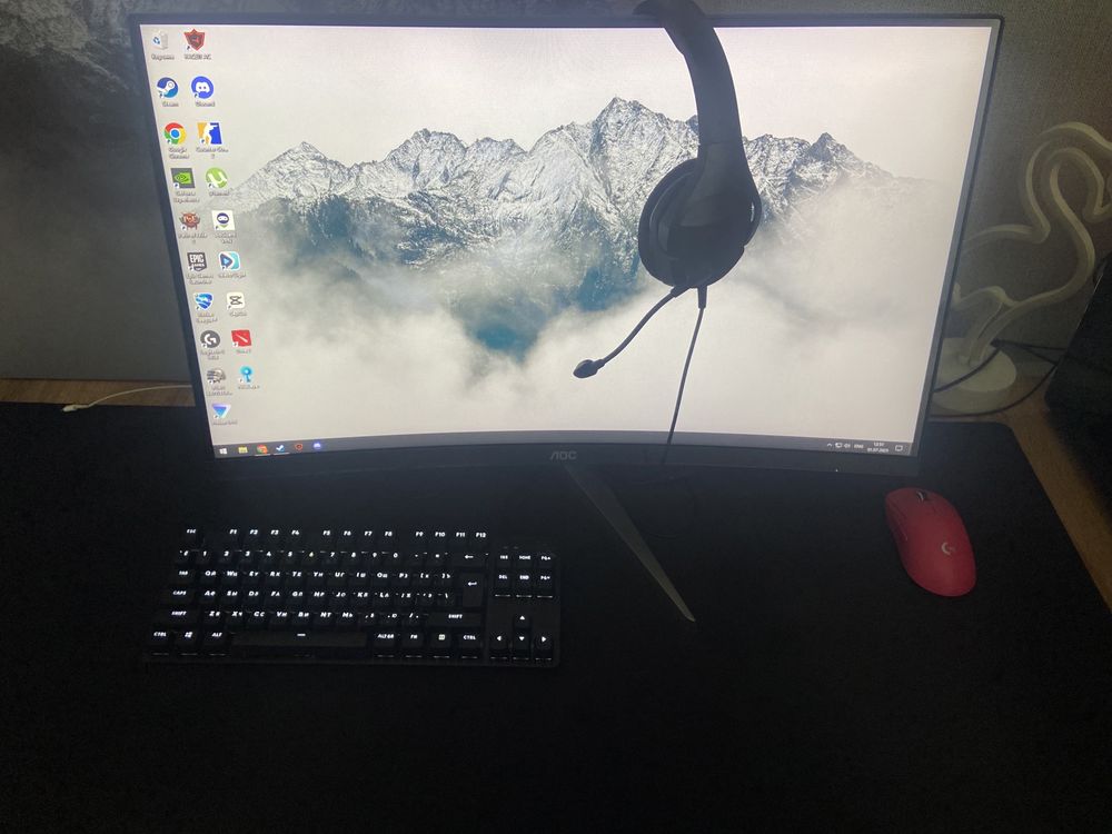 Компьютер + монитор 240 Гц+кресло DXracer+мышь, клавиатура, наушники