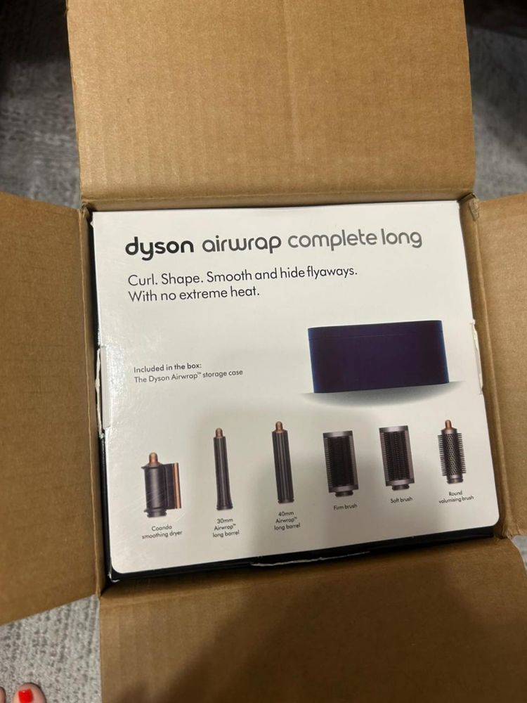 Dyson airwrap completelong